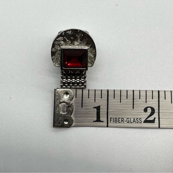 Vintage Mesh Brushed Silver Tone Red Jeweled Cufflinks - Picture 9 of 9